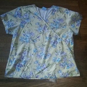Floral Scrub Top